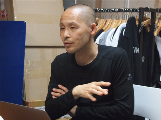 年商92億 本明社長にスニーカービジネスの原点と展望を聞く Ecbeing